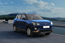 Mahindra Xuv400 Color Nebula Blue